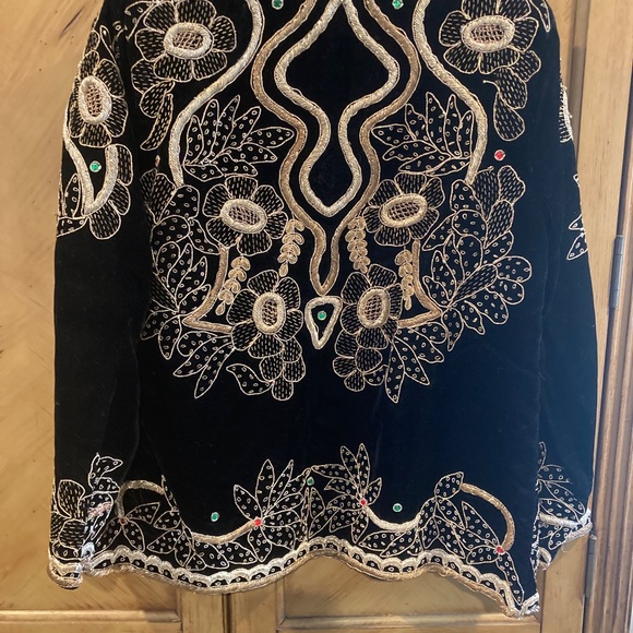 French Collezioni Velvet Embroidered Jacket - Picture 2 of 16